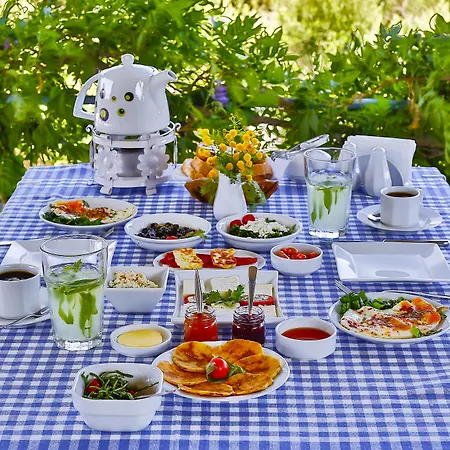 Pasalimani Bed and Breakfast 3*
