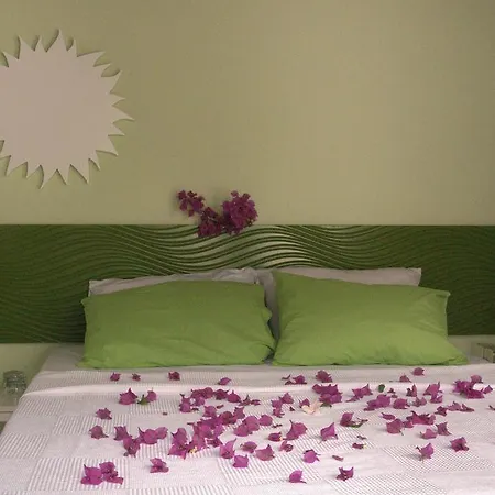 Pasalimani Bed and Breakfast