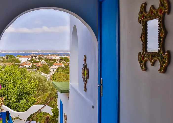 Paşalimanı Oda ve Kahvaltı Çeşme