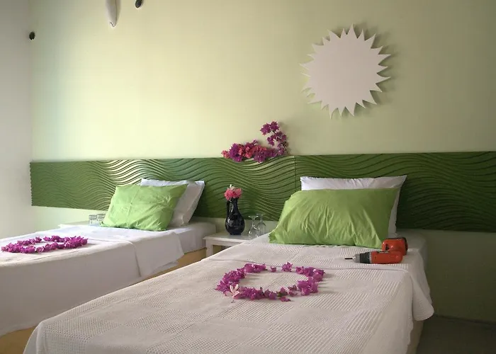 Paşalimanı Oda ve Kahvaltı Çeşme